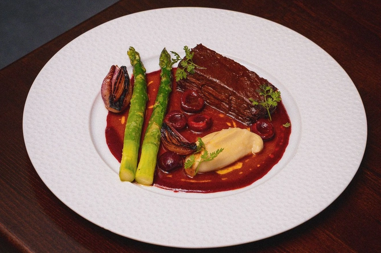 french vegan restaurant signature Port Beef Bourguignon at Le Basque